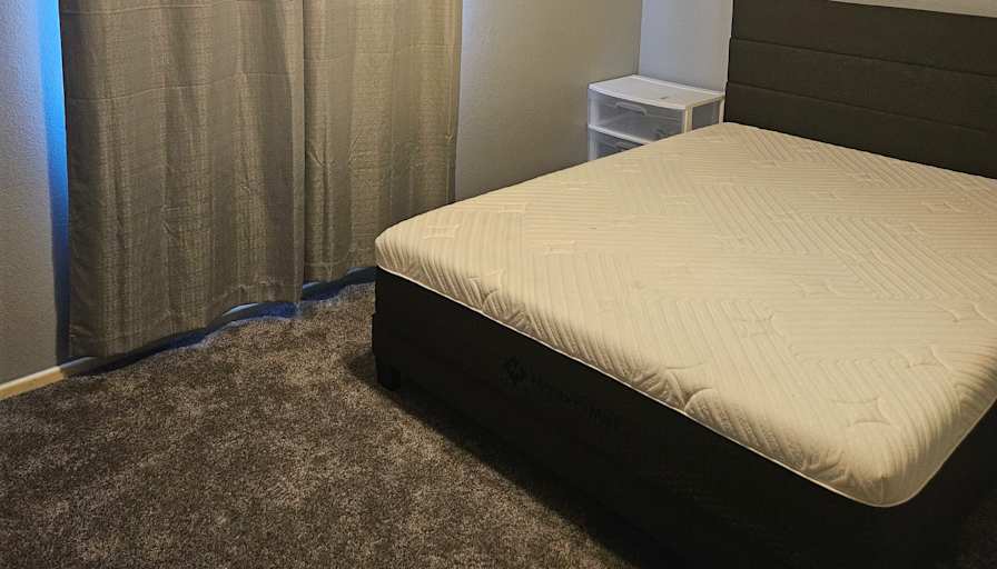 Pete's room