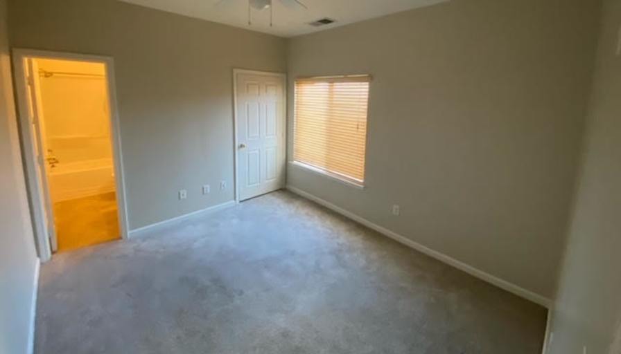 holly's room