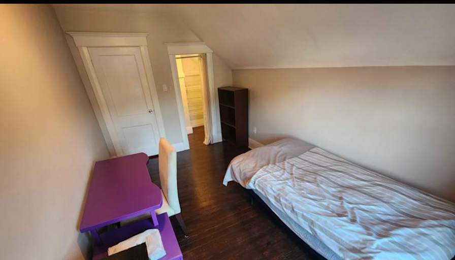 Ruth's room