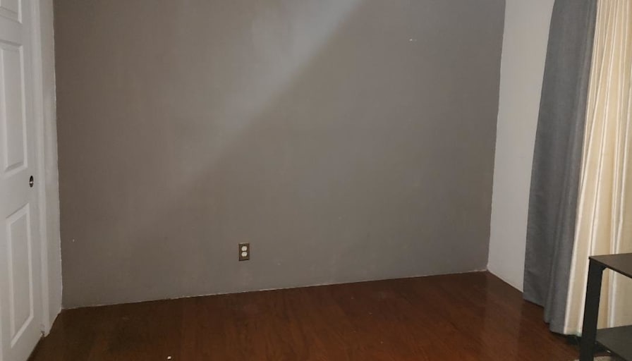 Diana's room