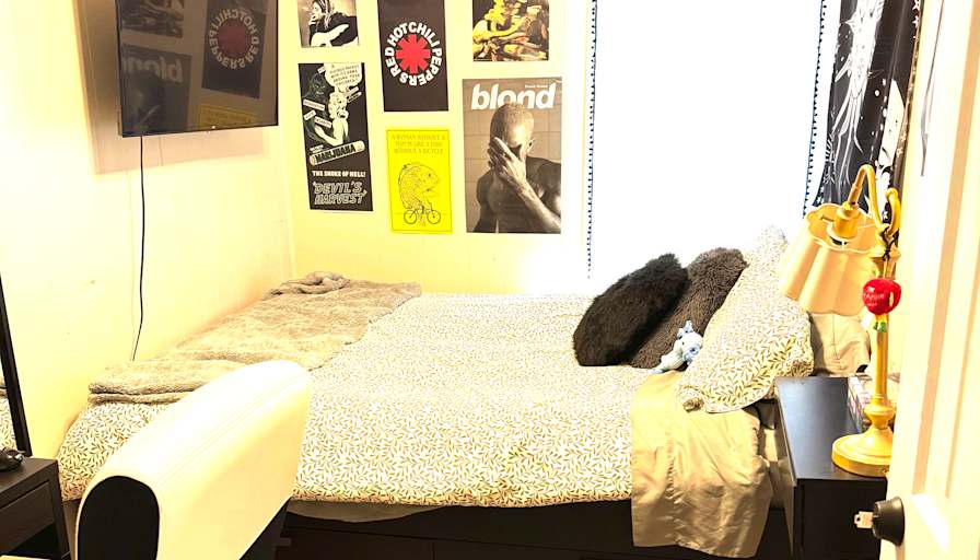 Makaila's room