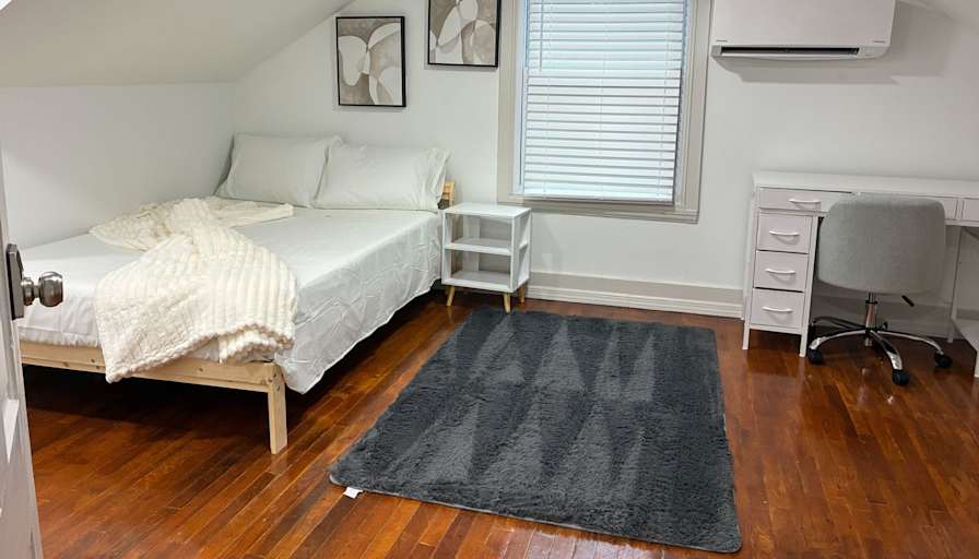 PadSplit's room