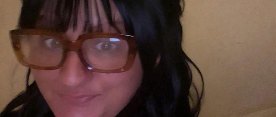 Dee