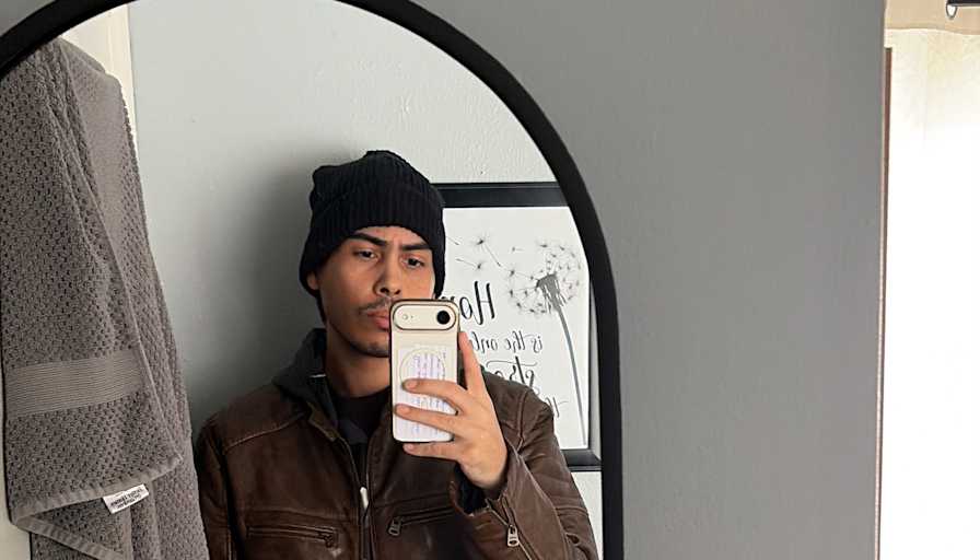 Looking for a roommate | Johan, 28 years, Male | Buff... – Roomies.com