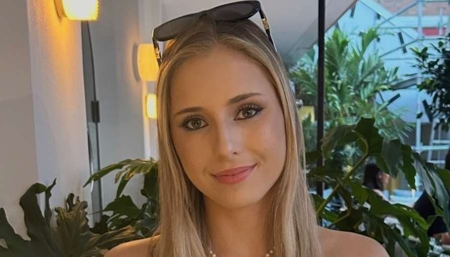 Amelia