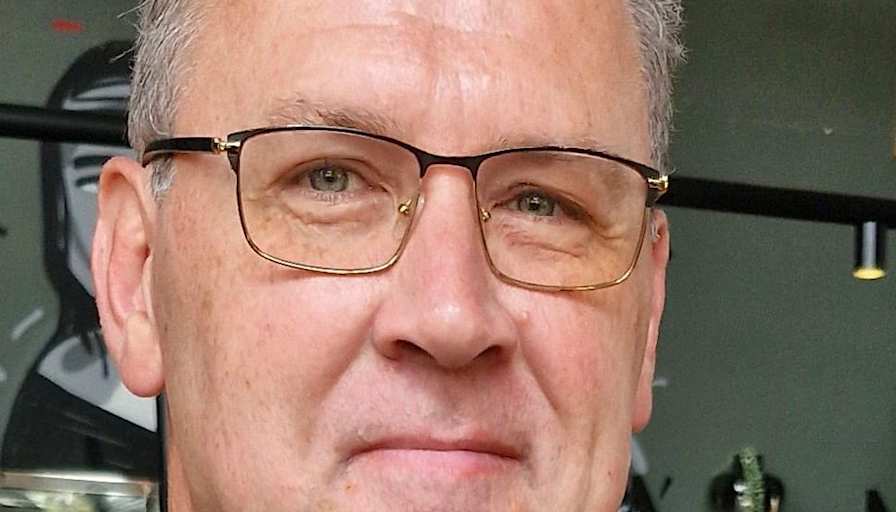 Riaan