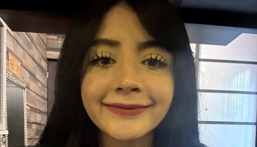 Daphne Mendoza