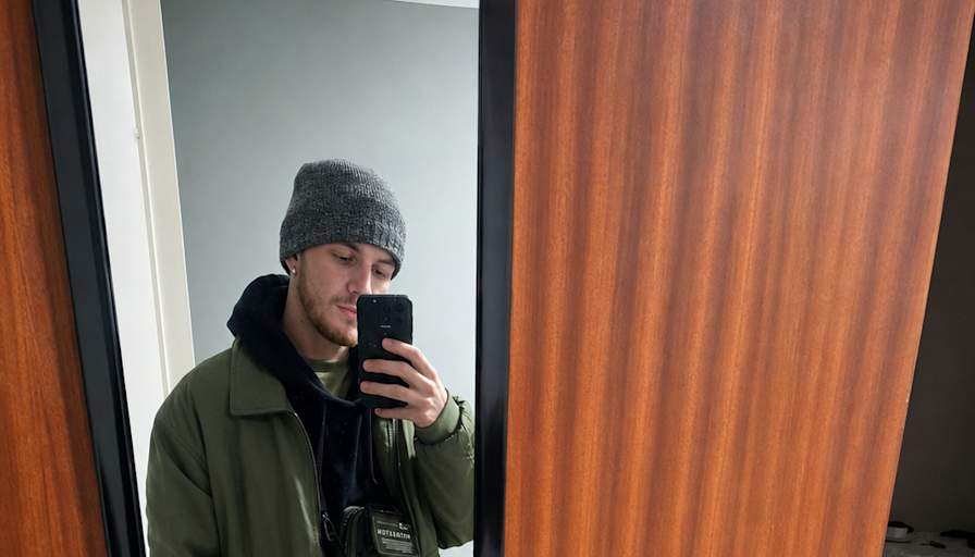 Alex