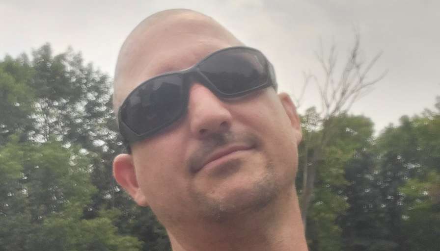 Chris Parisi
