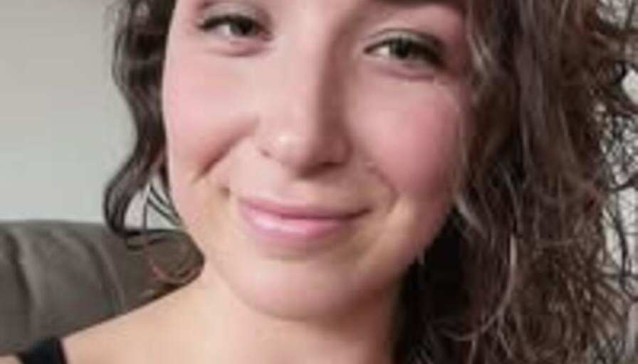 Jasmine Viau