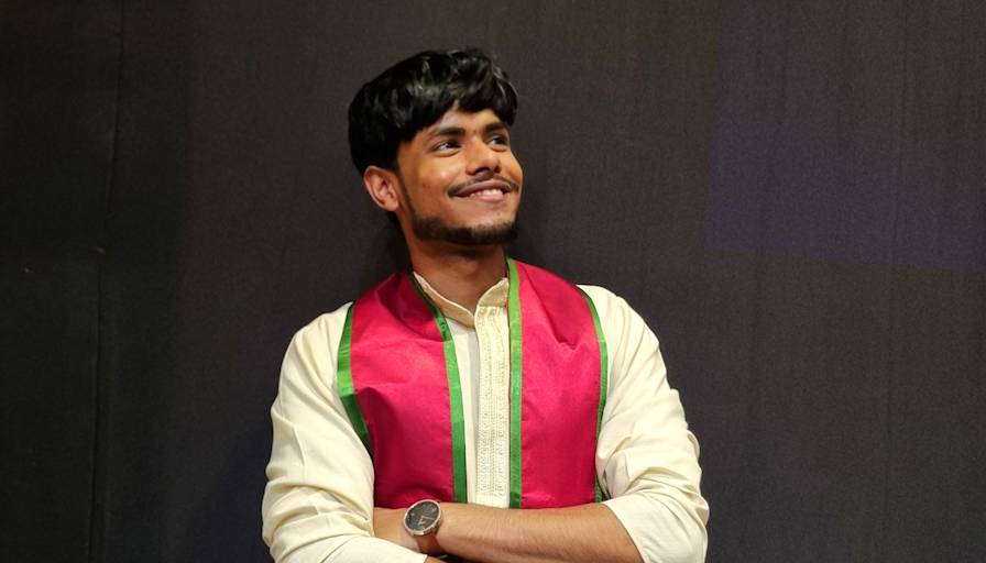 Divyanshu