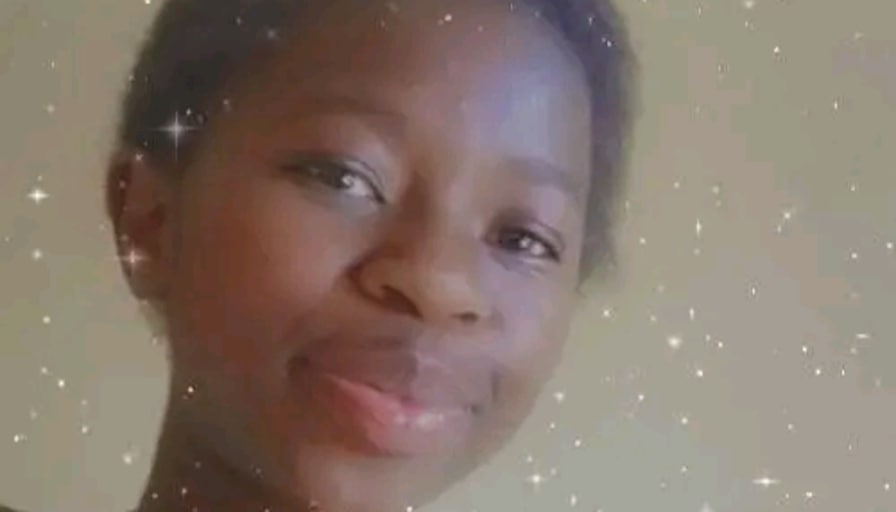 Akhona