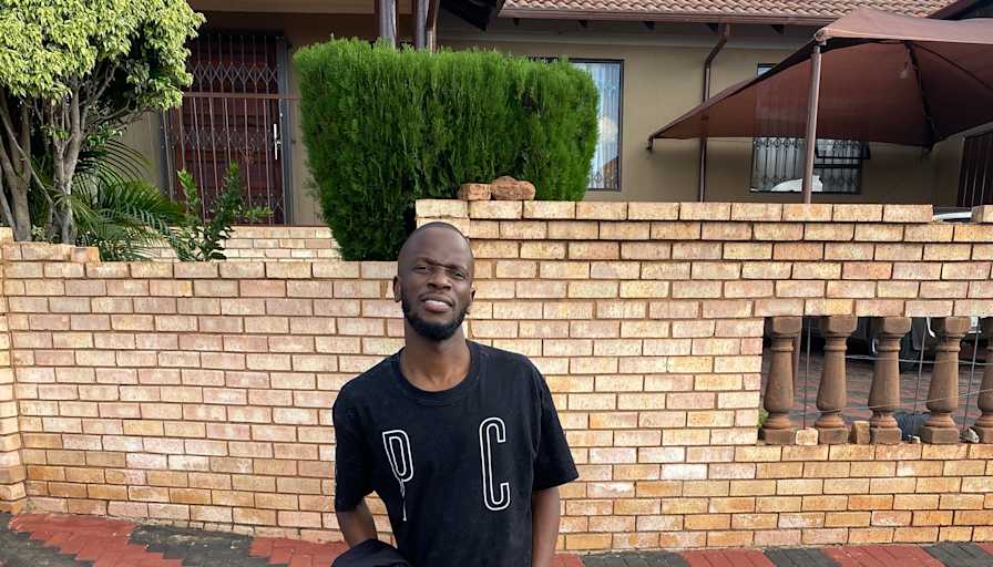 Goratile Mothibi