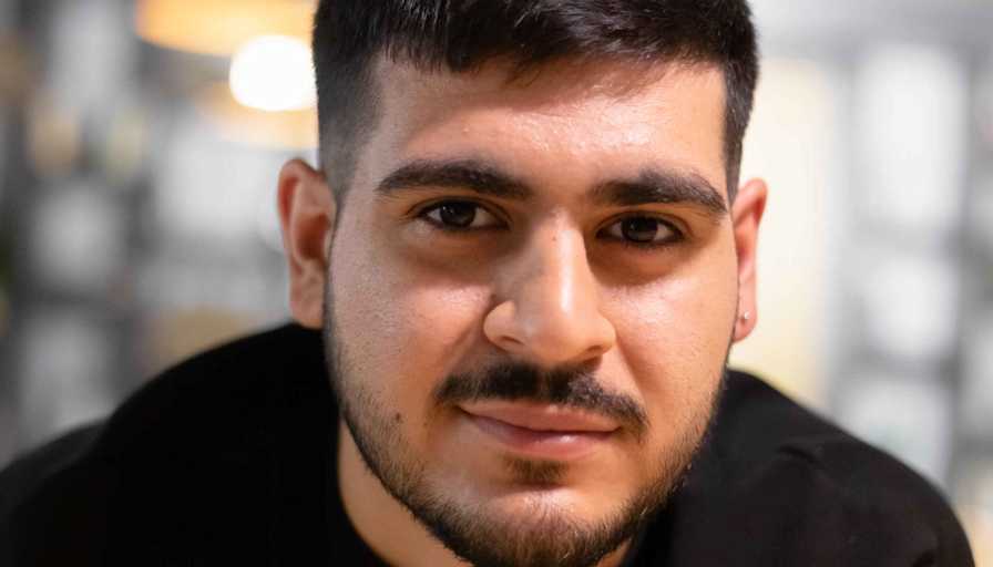 Ali