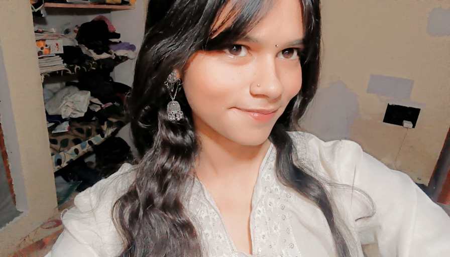 Divyanshi