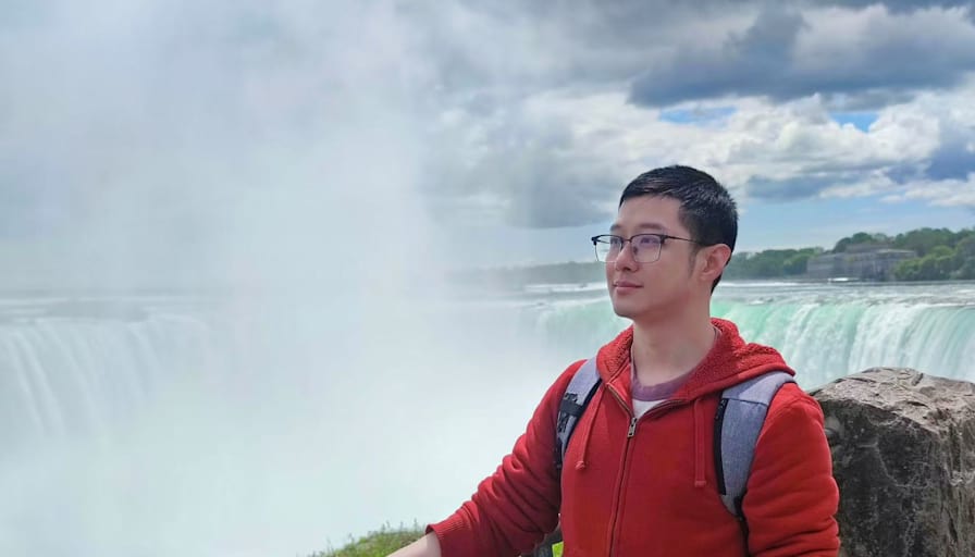 Weihan Zhou