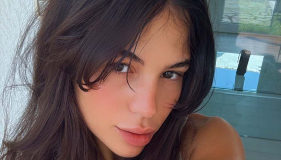 ines thania