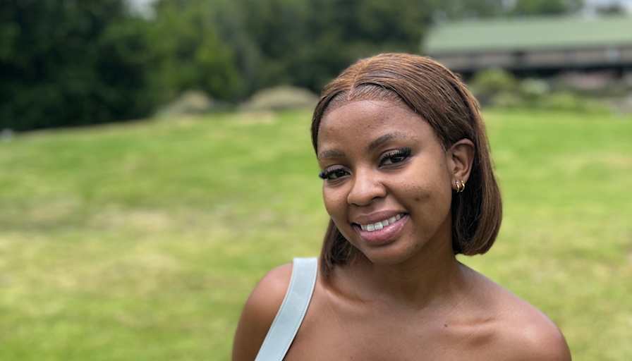 Neliswa Sharpay