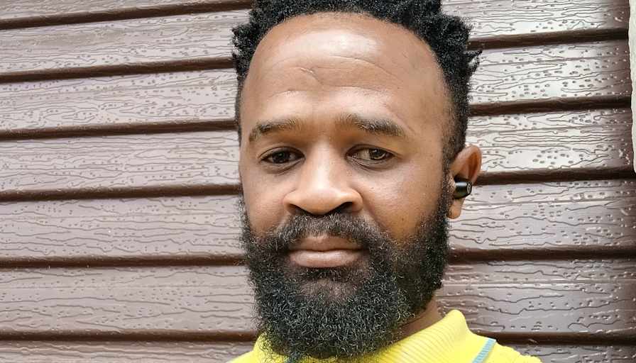 Mzuvukile Gcolotela