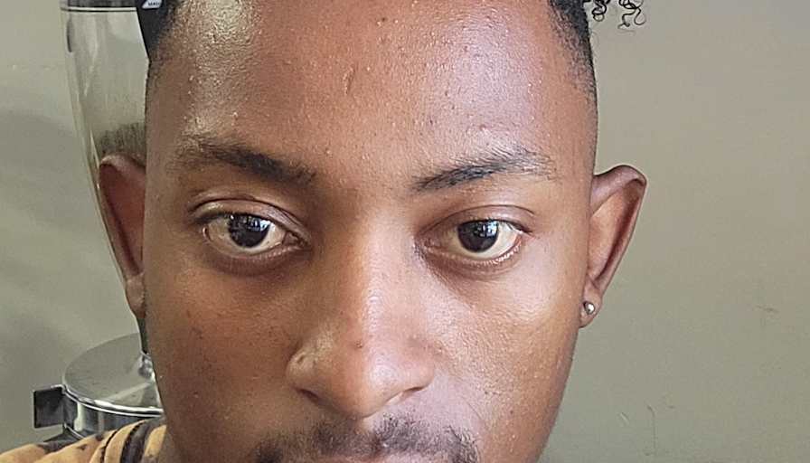 Sbonelo Mqadi