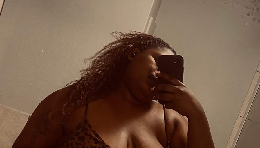 Thembekile Valencia