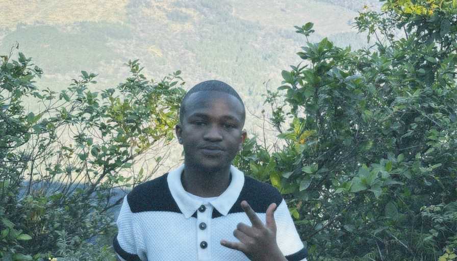 Tebello Mdhluli