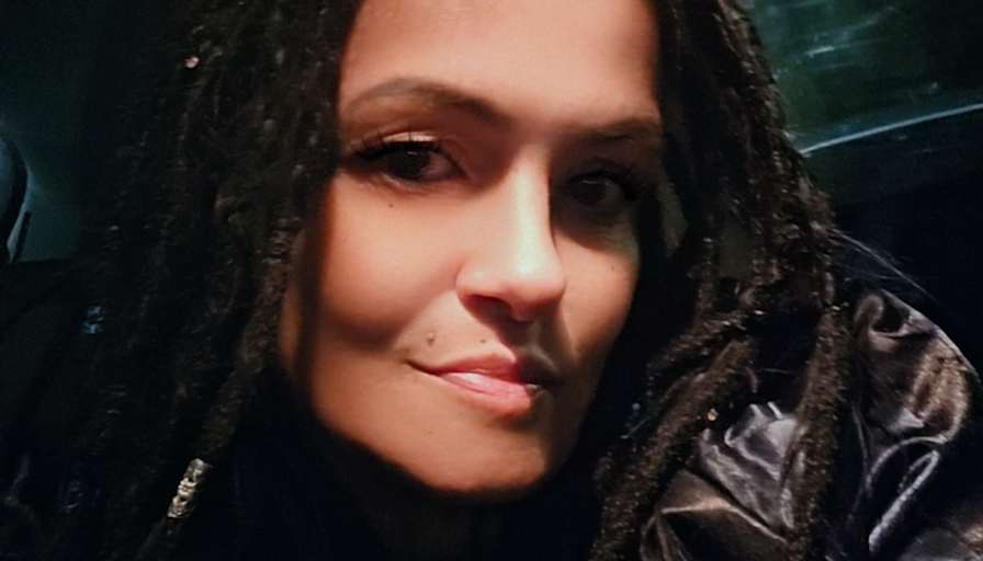 Rowena Look