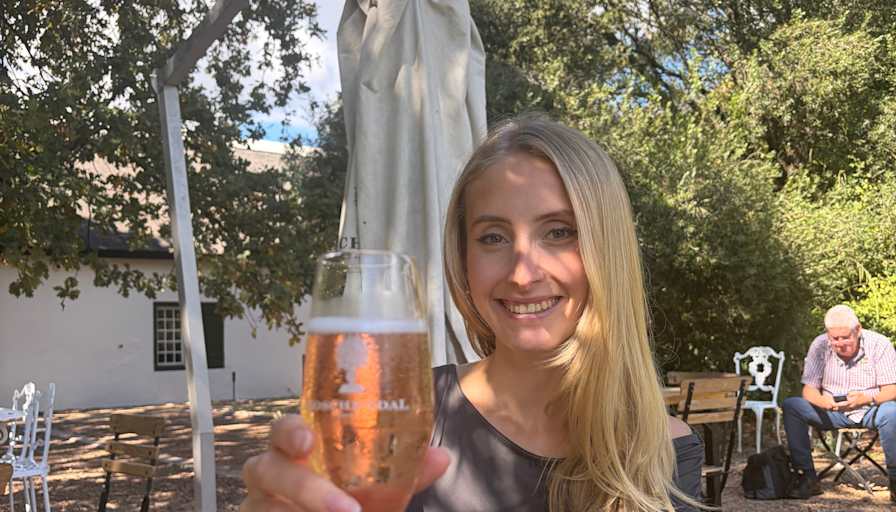 Elzé Louw