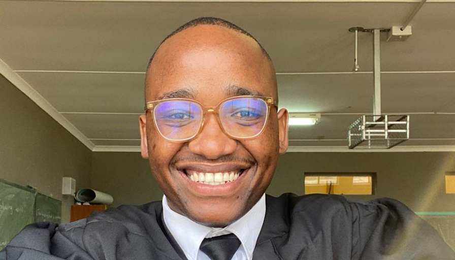 Aphiwe