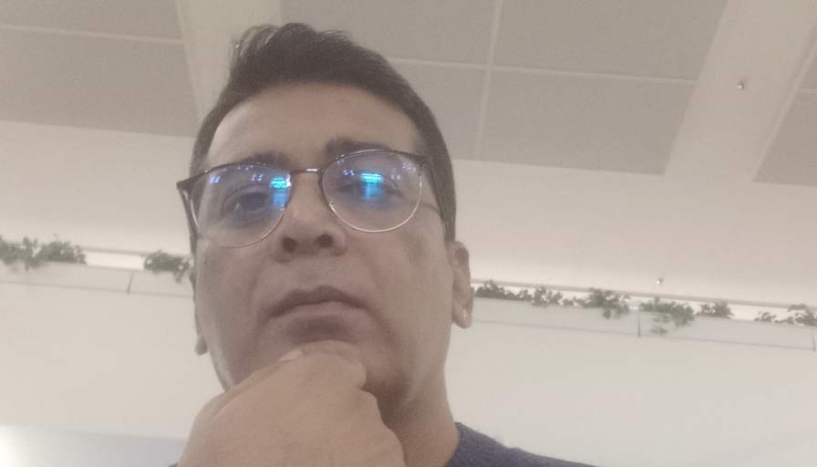 Boodhoo Neeruj