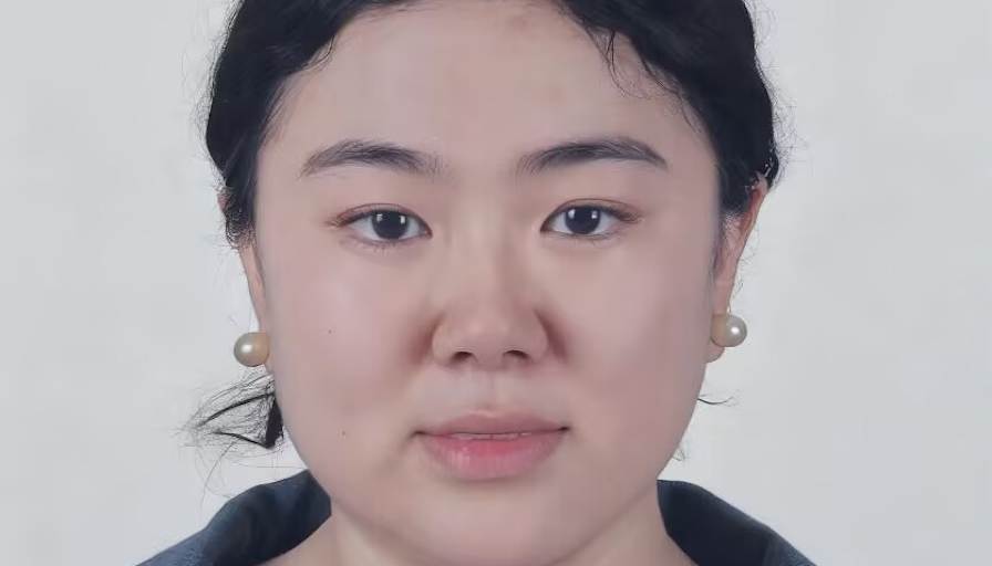 Claudia Zhou