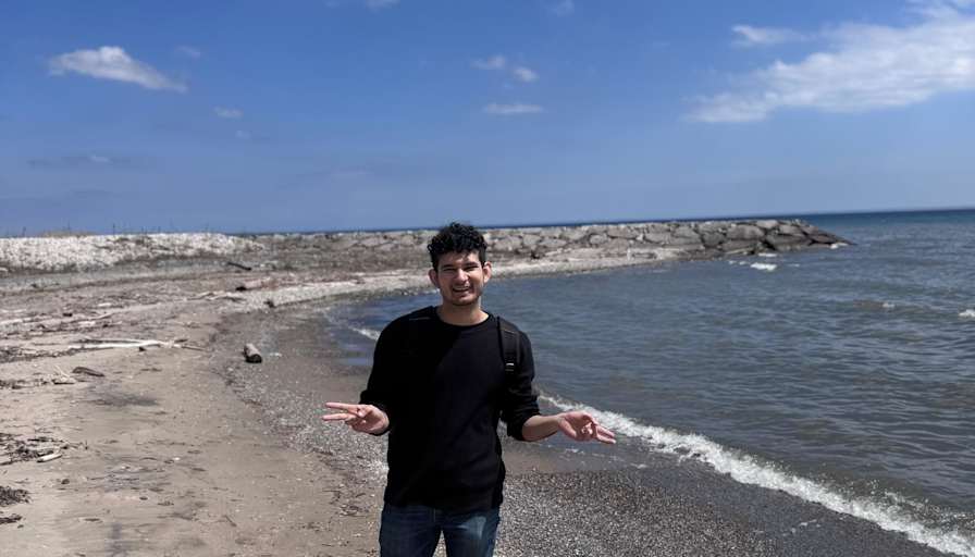 Carlos Salazar