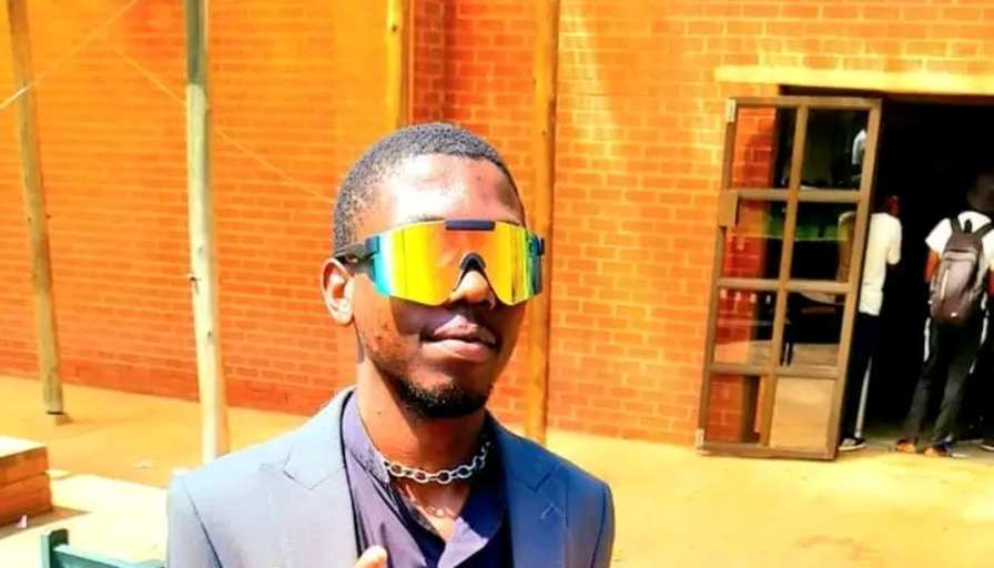 Senzo Junior