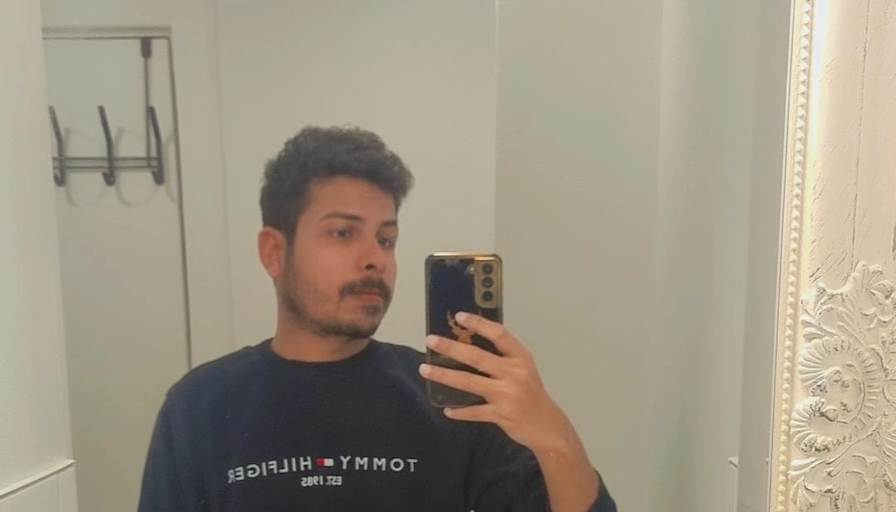 Avais