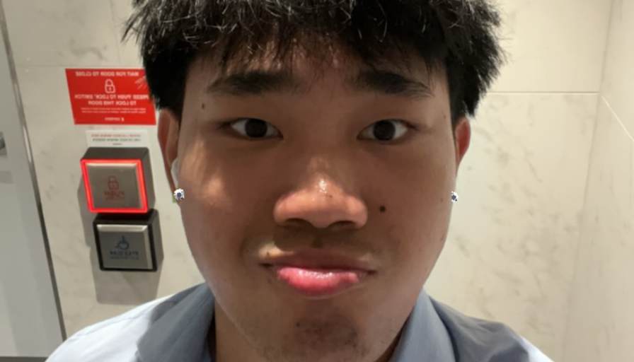 D