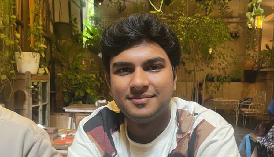 Hrutvij Kakade