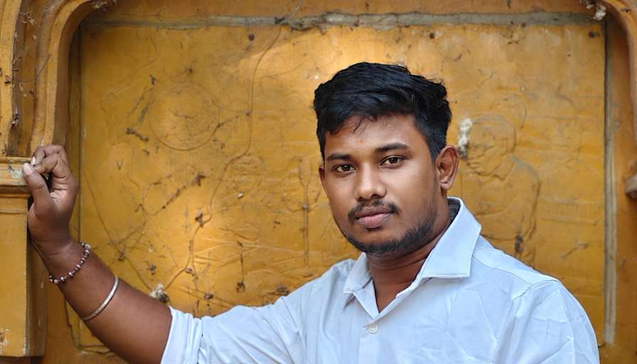 Tamilarasan S