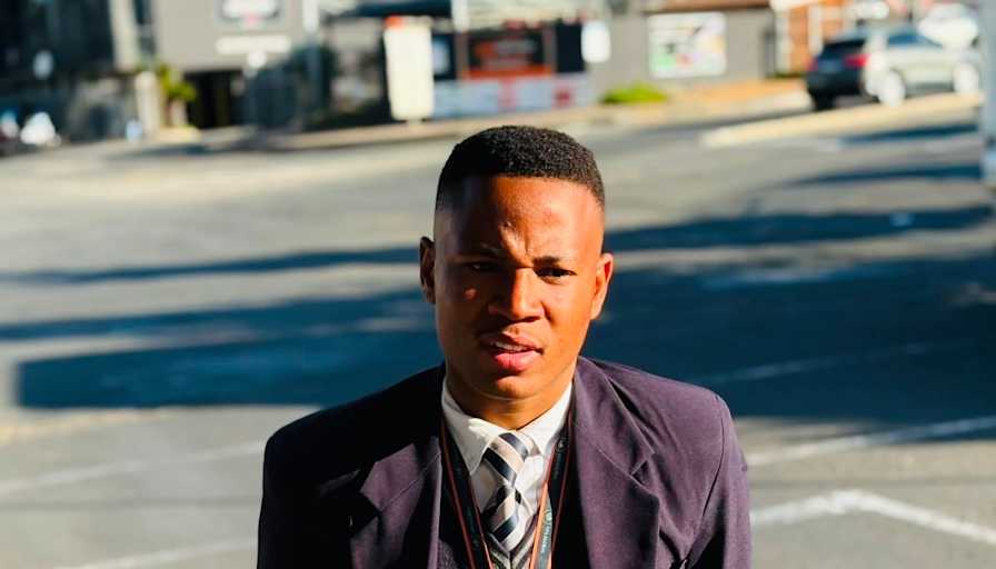 Fanele