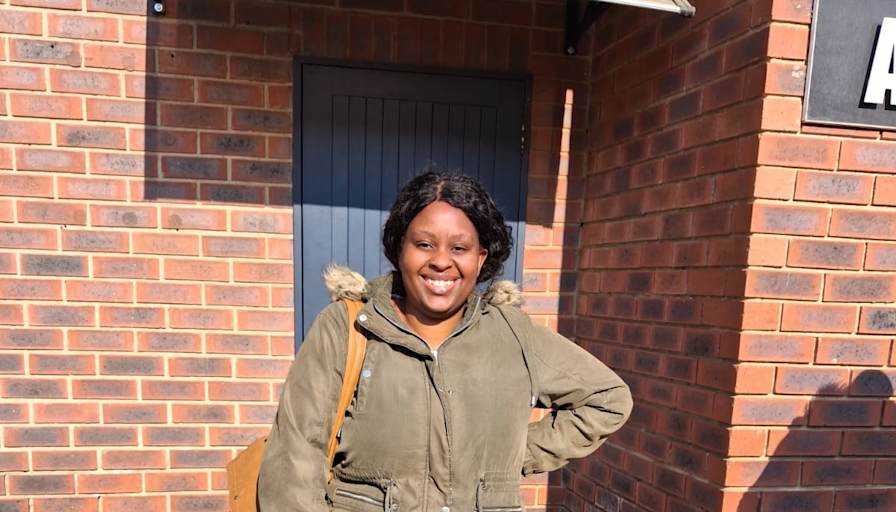 Hlonipha Nolufefe Mdlozini