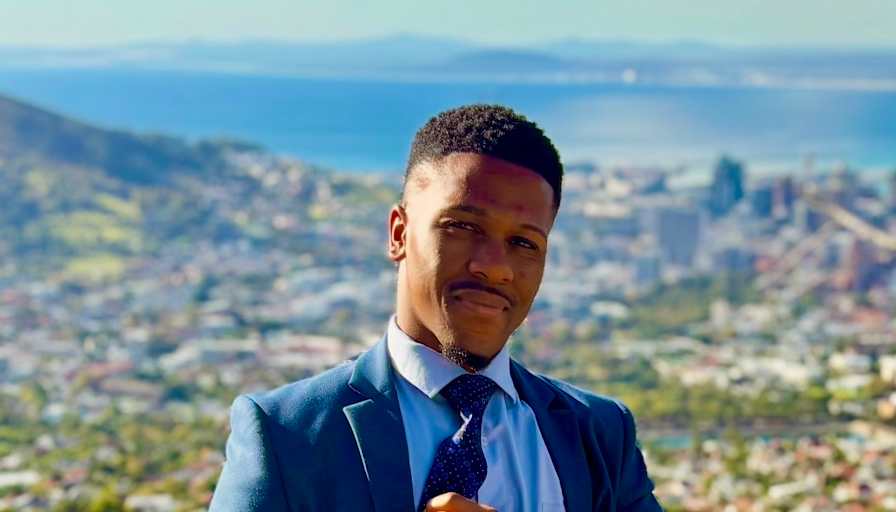 Sizwe Khoza