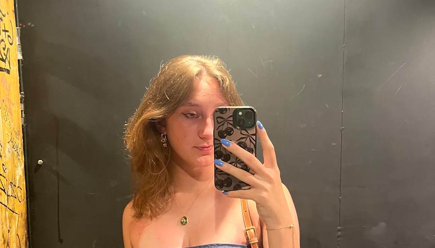 Chloe