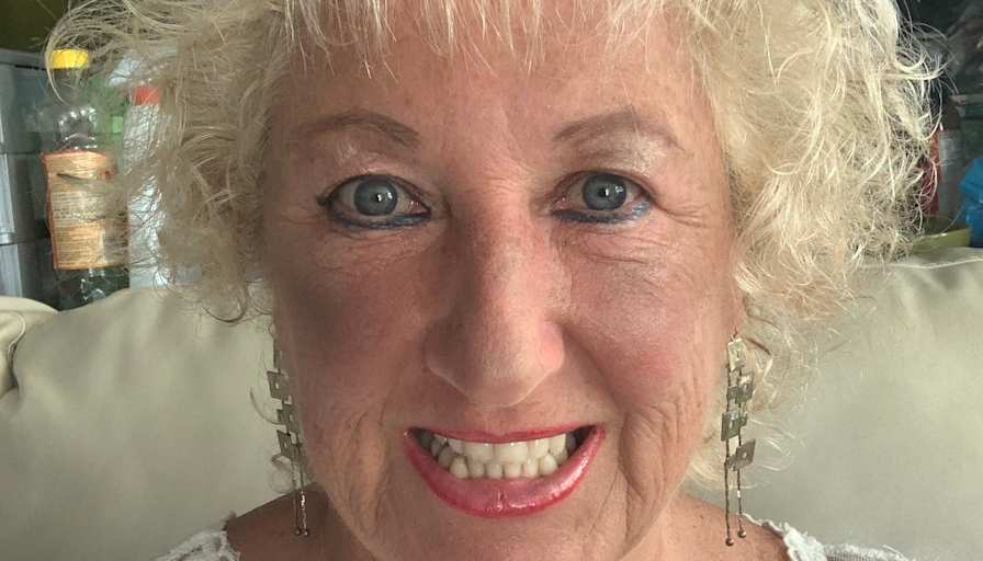 Sylvia OWNER living On Site acceptg ODSP ON Works Retirees Widow Widower Contractor Builder Mason