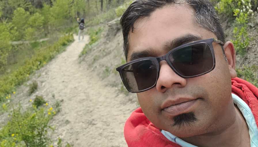 riaz hakamali