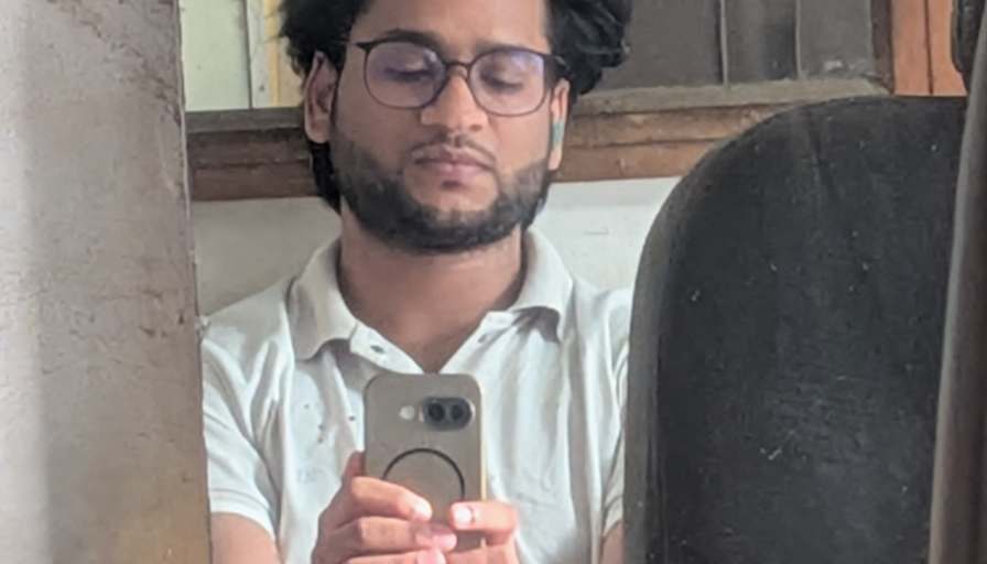 TAUSIF