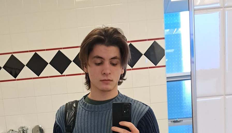 Simon