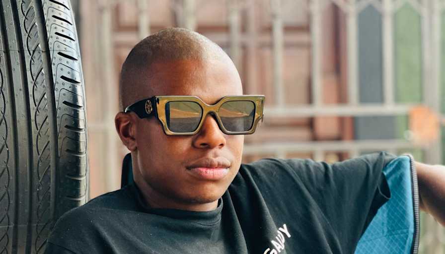 NKULULEKO Louis