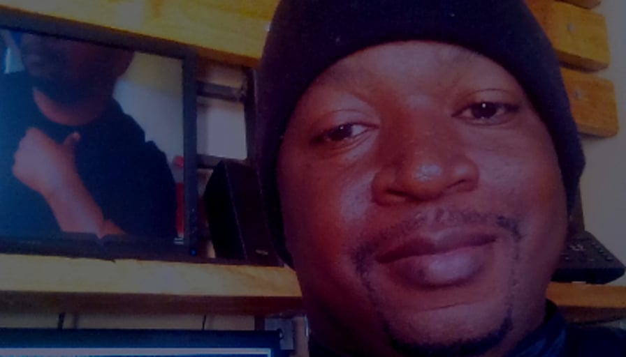 MR SINETHEMBA MCHUNU