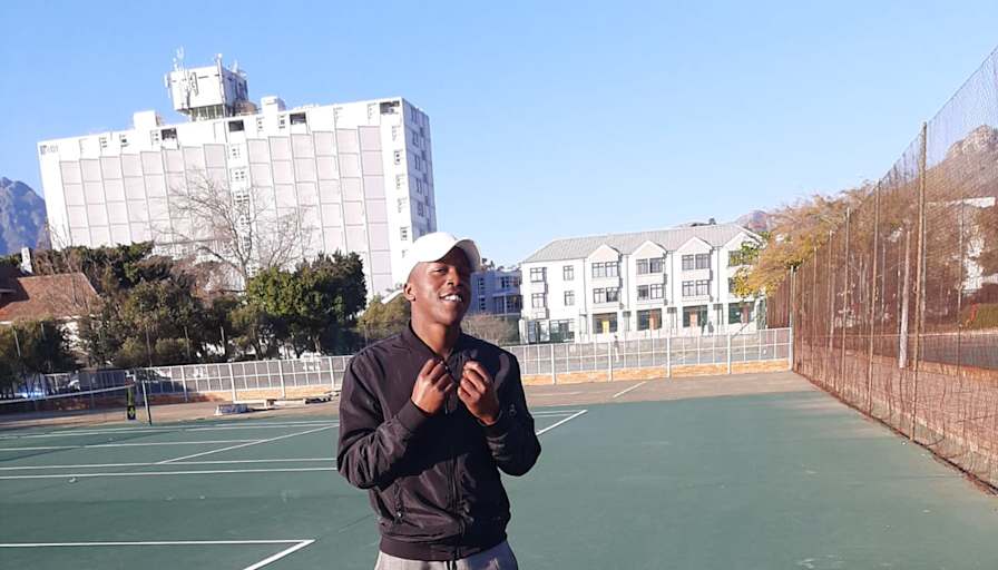 Sanele Maphuthuma