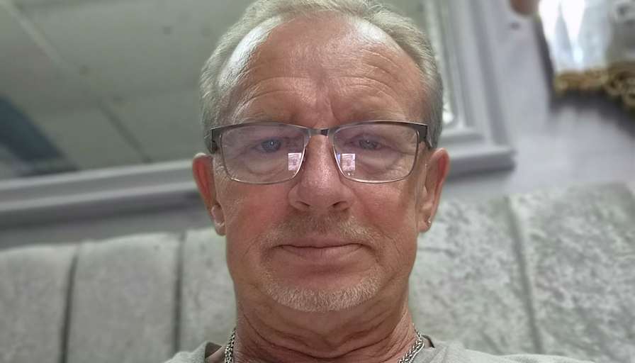Peter William T Mallen