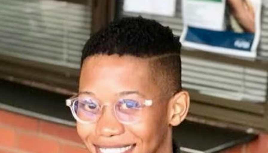 Zeetas Khumalo